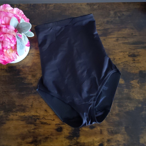 🆕🌿TC SHAPEWEAR🌿 - Picture 6 of 9